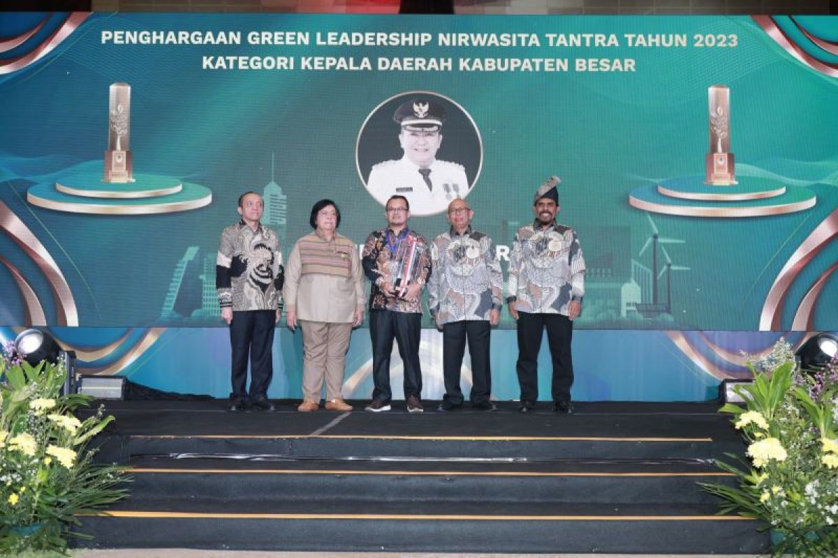 Jember raih penghargaan Green Leadership Nirwasita Tantra