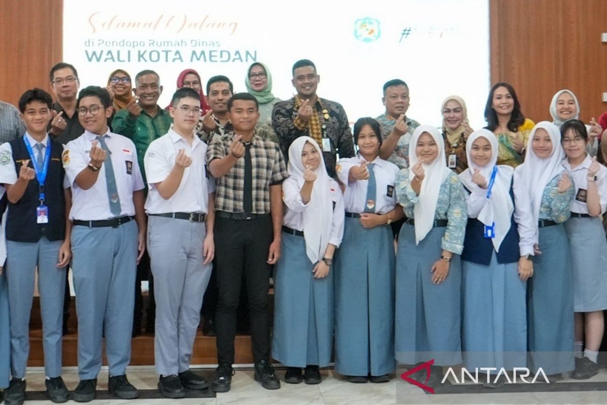 Bobby  minta  pelajar ke Gwangju jaga nama baik Kota Medan