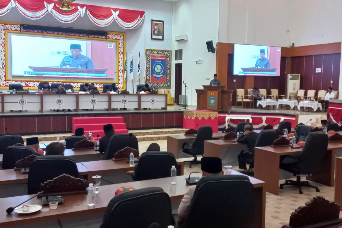 DPRD Babel paripurna pengambilan keputusan Raperda RTRW dan penarikan Raperda Susunan Perangkat Daerah