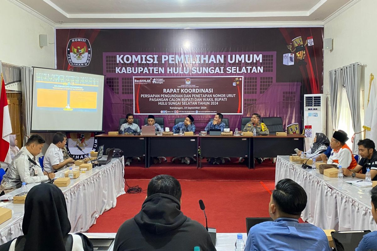 KPU HSS gelar rapat koordinasi jelang penetapan nomor urut paslon