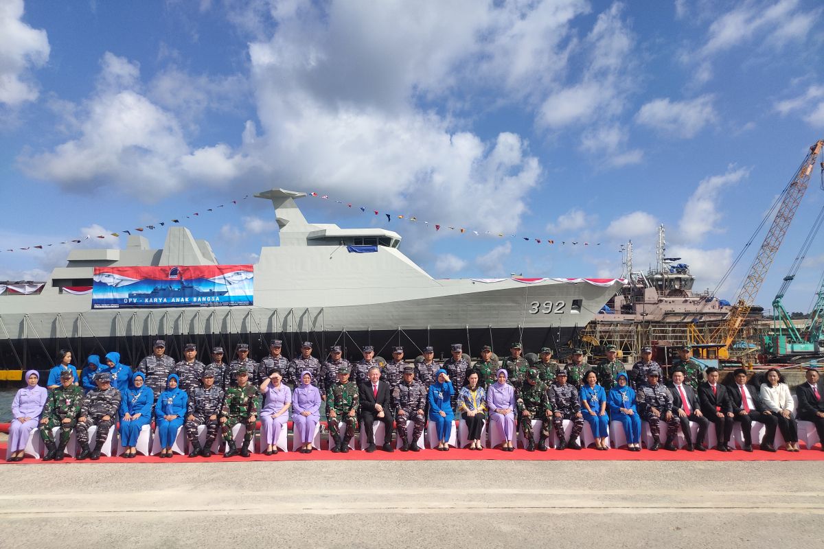 Indonesian Navy fortifies posture with two new domestic vessels