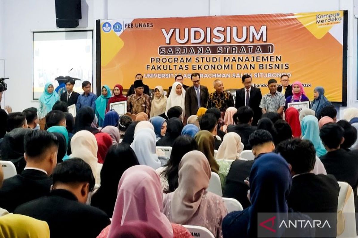 Sebanyak 189 mahasiswa Unars Situbondo ikuti prosesi yudisium