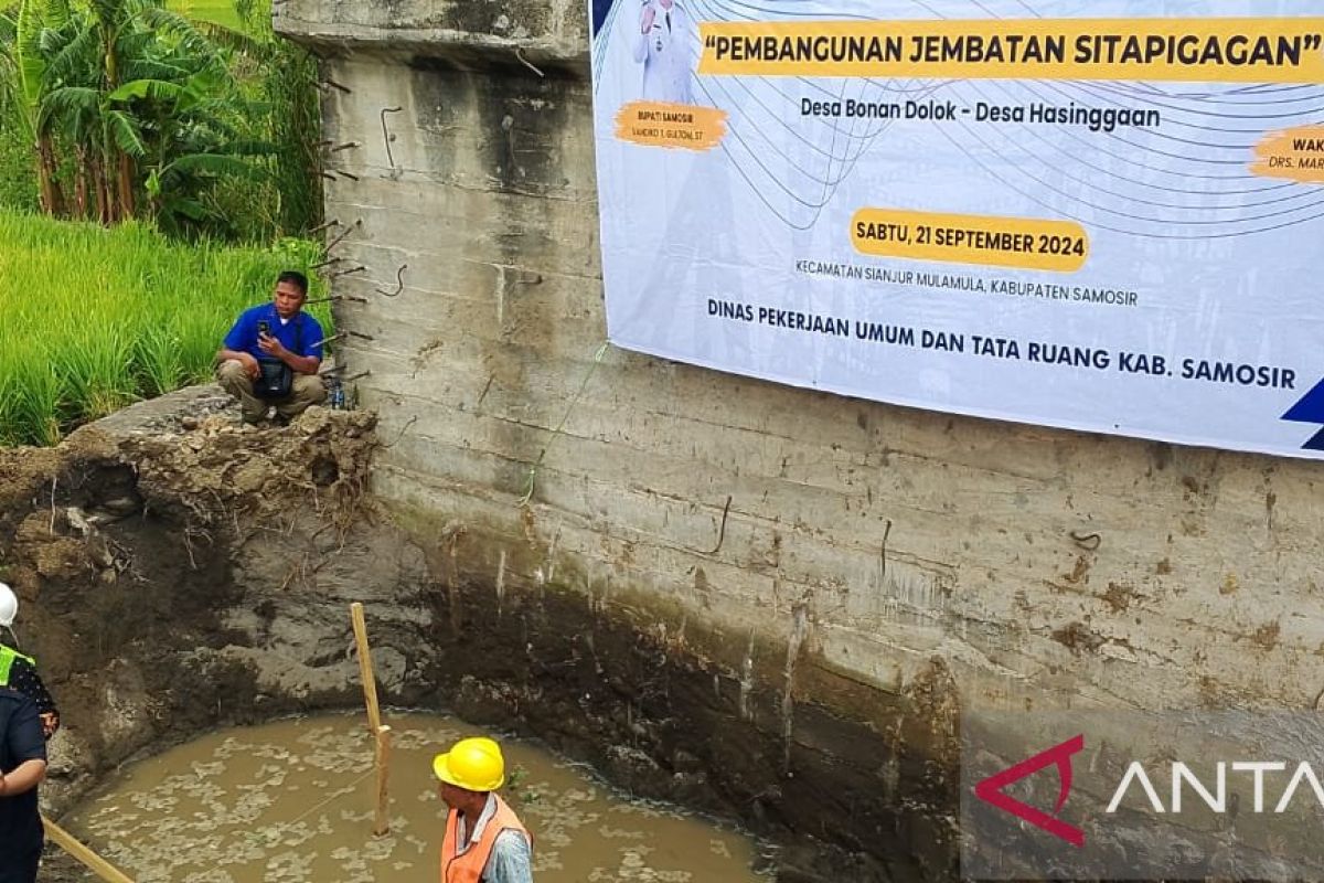 16 tahun terkendala, Vandiko Gultom resmikan pembangunan jembatan dan jalan penghubung Samosir - Dairi lingkar luar Danau Toba