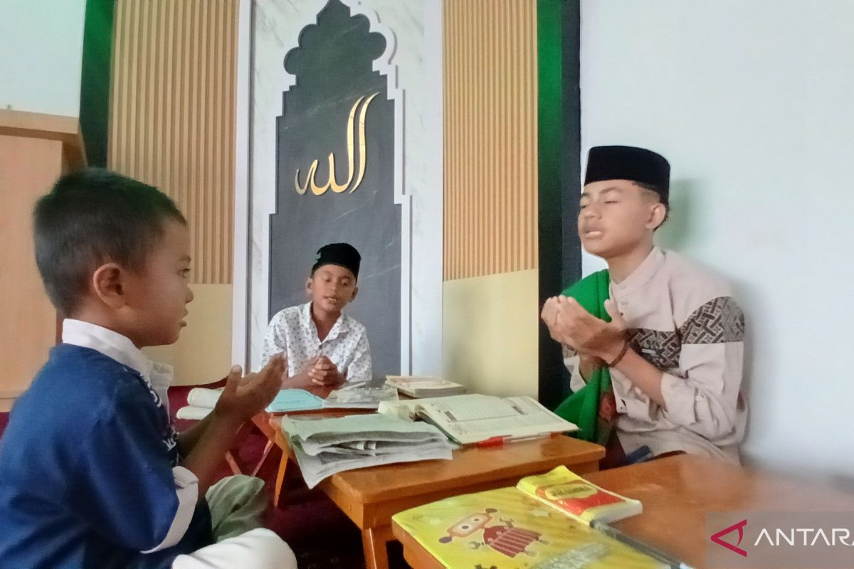 Cahaya iman  di bekas lokalisasi Jambi