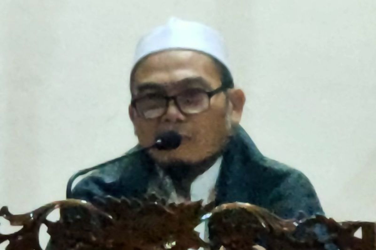 Ustadz Ghazali ingatkan kaum Muslim jangan hina orang lain