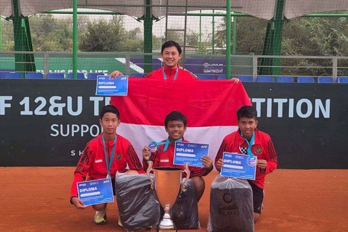 Tim tenis putra Indonesia sabet gelar juara Asia U12