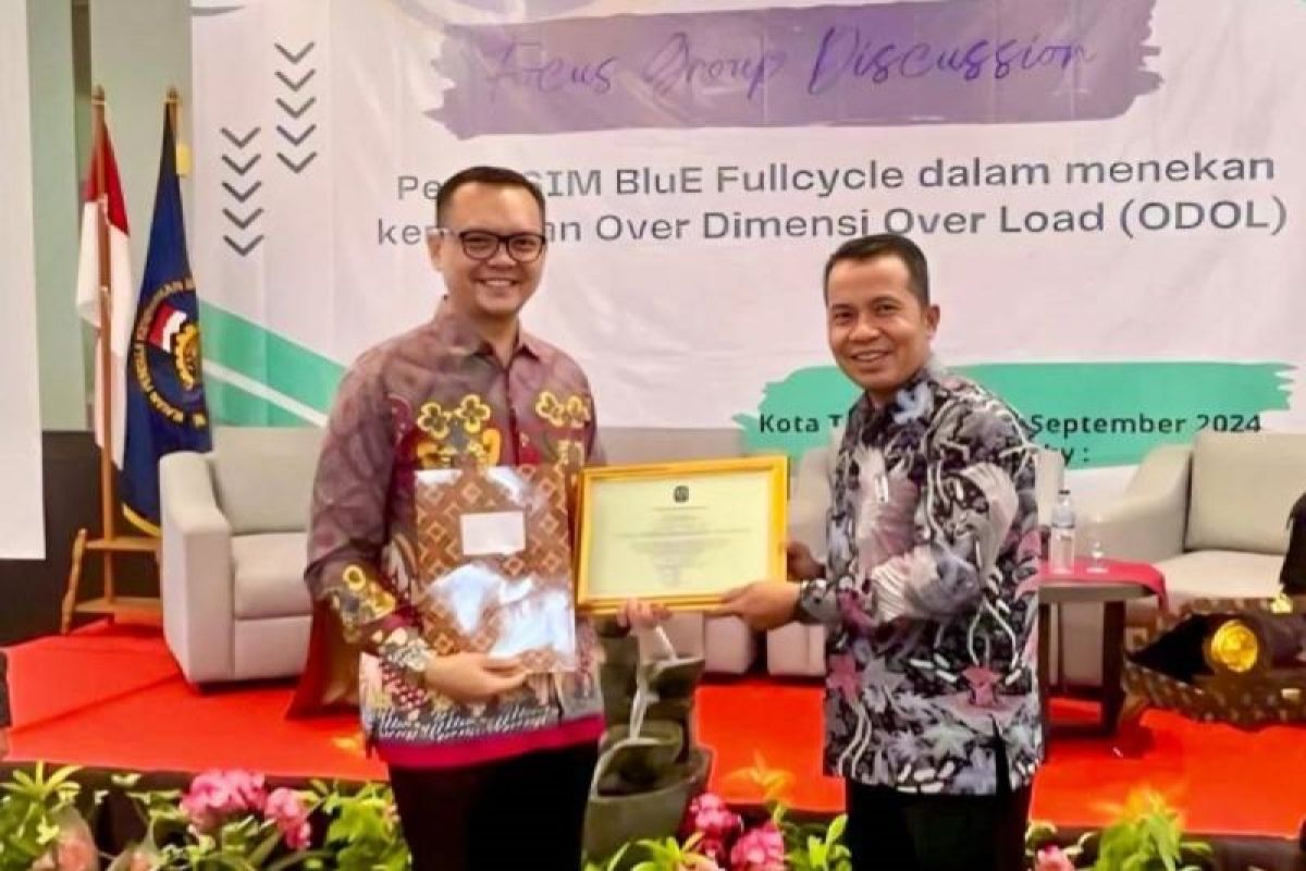 Pemkot Tangerang raih penghargaan Kemenhub soal aplikasi SIM BLUE