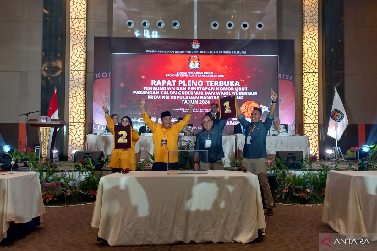 KPU Babel Resmi Tetapkan Nomor Urut Paslon, Erzaldi-Yuri Nomor 1 danHidayat-Hellyana Nomor 2