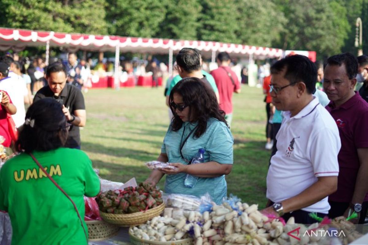 OJK Bali libatkan 45 UMKM dalam pasar murah Hari Raya Galungan