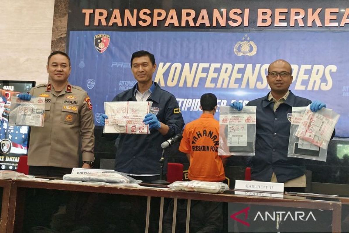 Polri bongkar kasus penyebaran data elektronik BKN