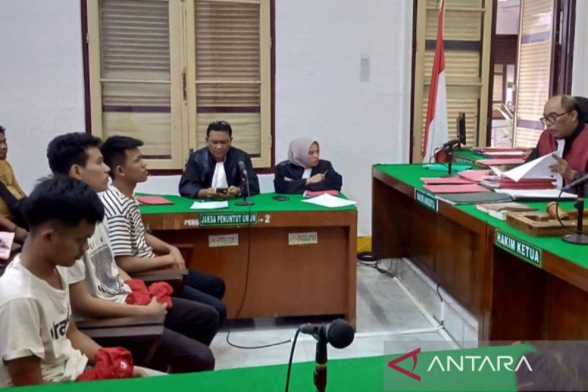 Hakim vonis 12 tahun penjara tiga anggota geng motor di Medan terbukti lakukan pembunuhan