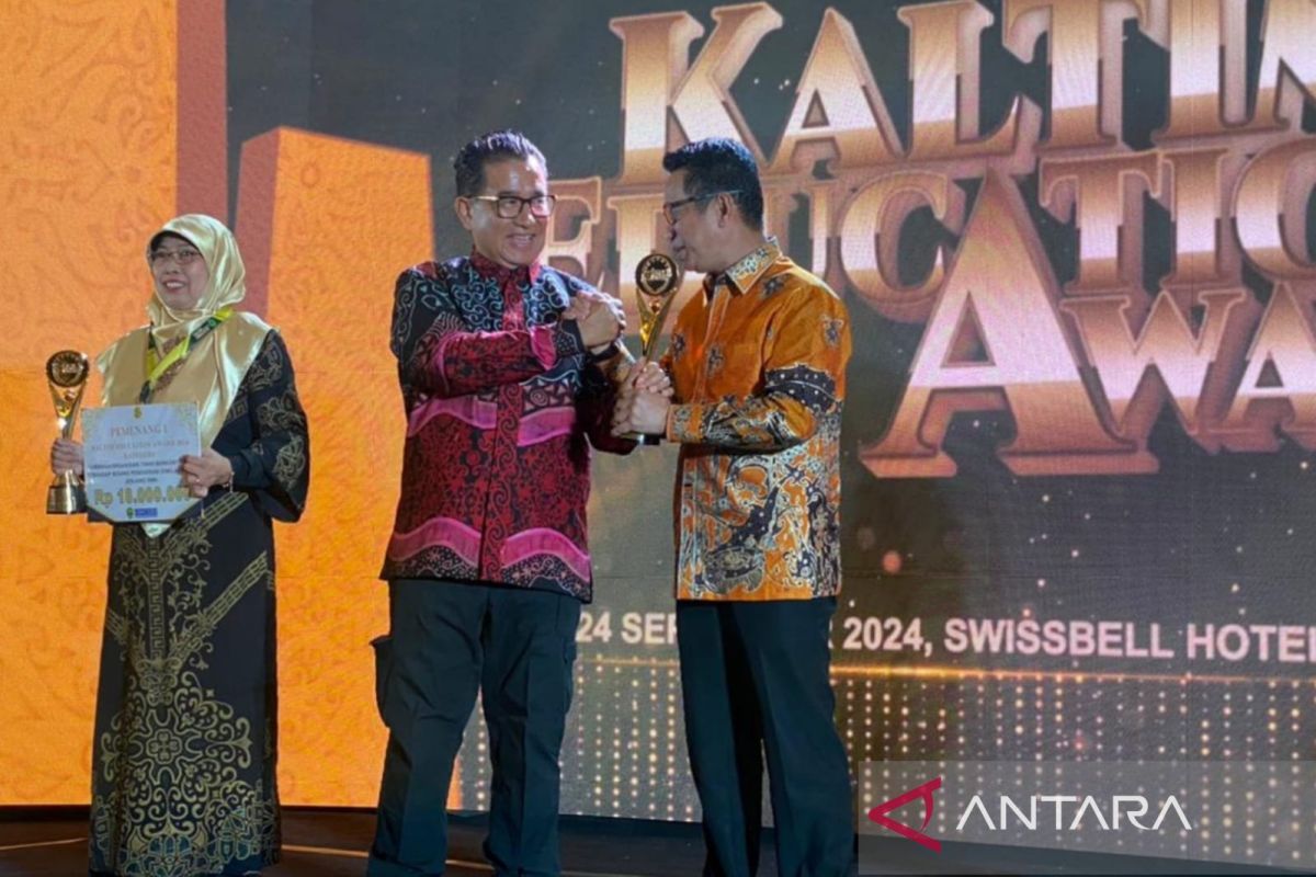 Wali Kota Balikpapan raih Kaltim Education Awards 2024