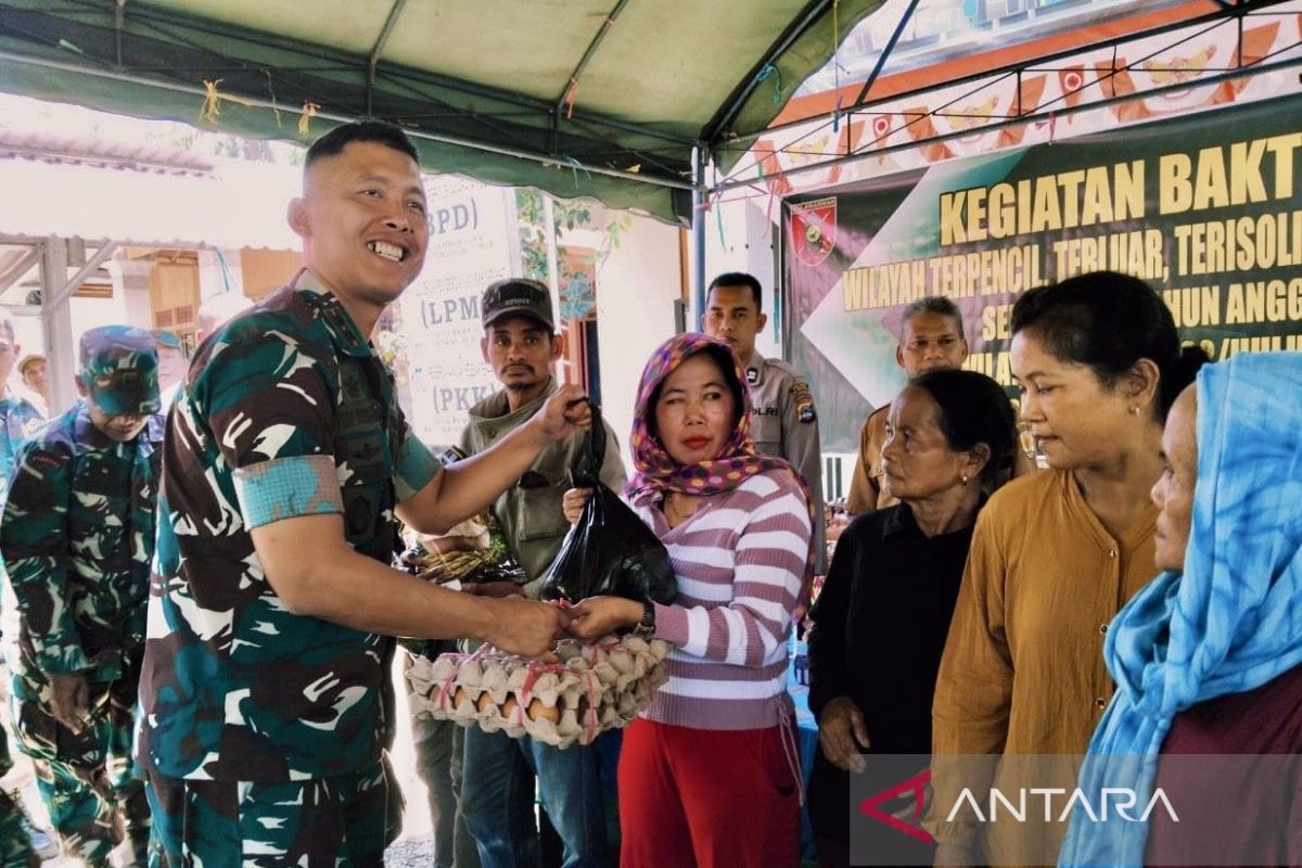 TNI laksanakan bakti sosial wilayah 3T di Desa Pambakulan