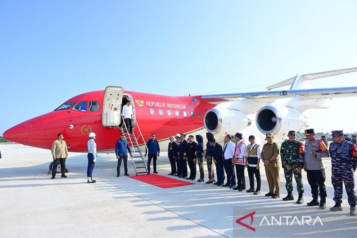 Presiden Jokowi sebut pendaratan perdananya di Bandara Nusantara mulus