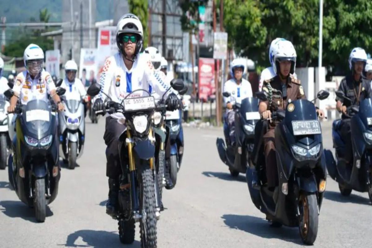 Kapolda mengajak masyarakat di Sulbar tertib berlalu lintas