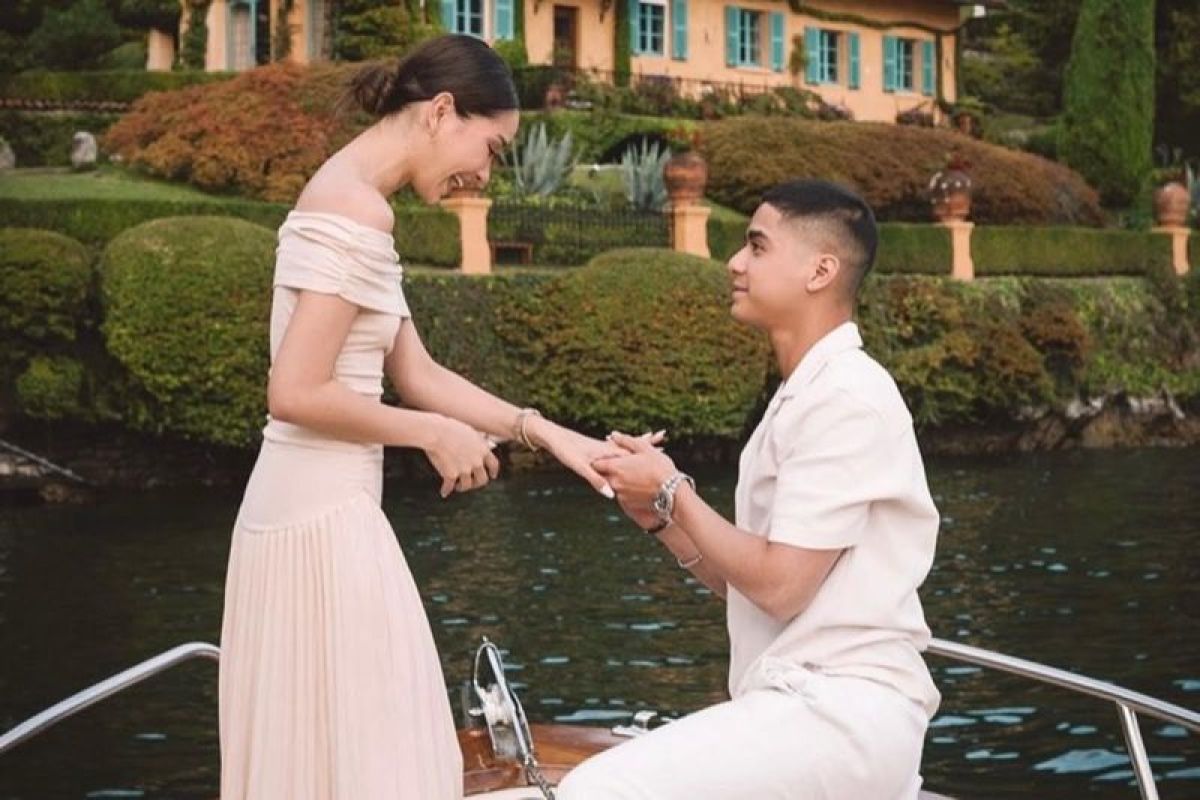 Resmi dilamar! Al Ghazali dan Alyssa Daguise bagikan momen bahagia di Lake Como, Italia