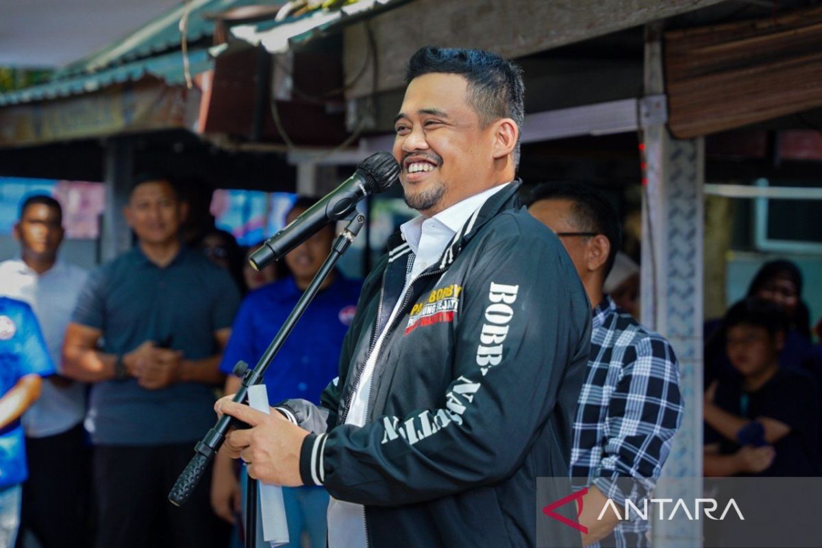 Bobby Nasution ajak relawan sampaikan dua program unggulan