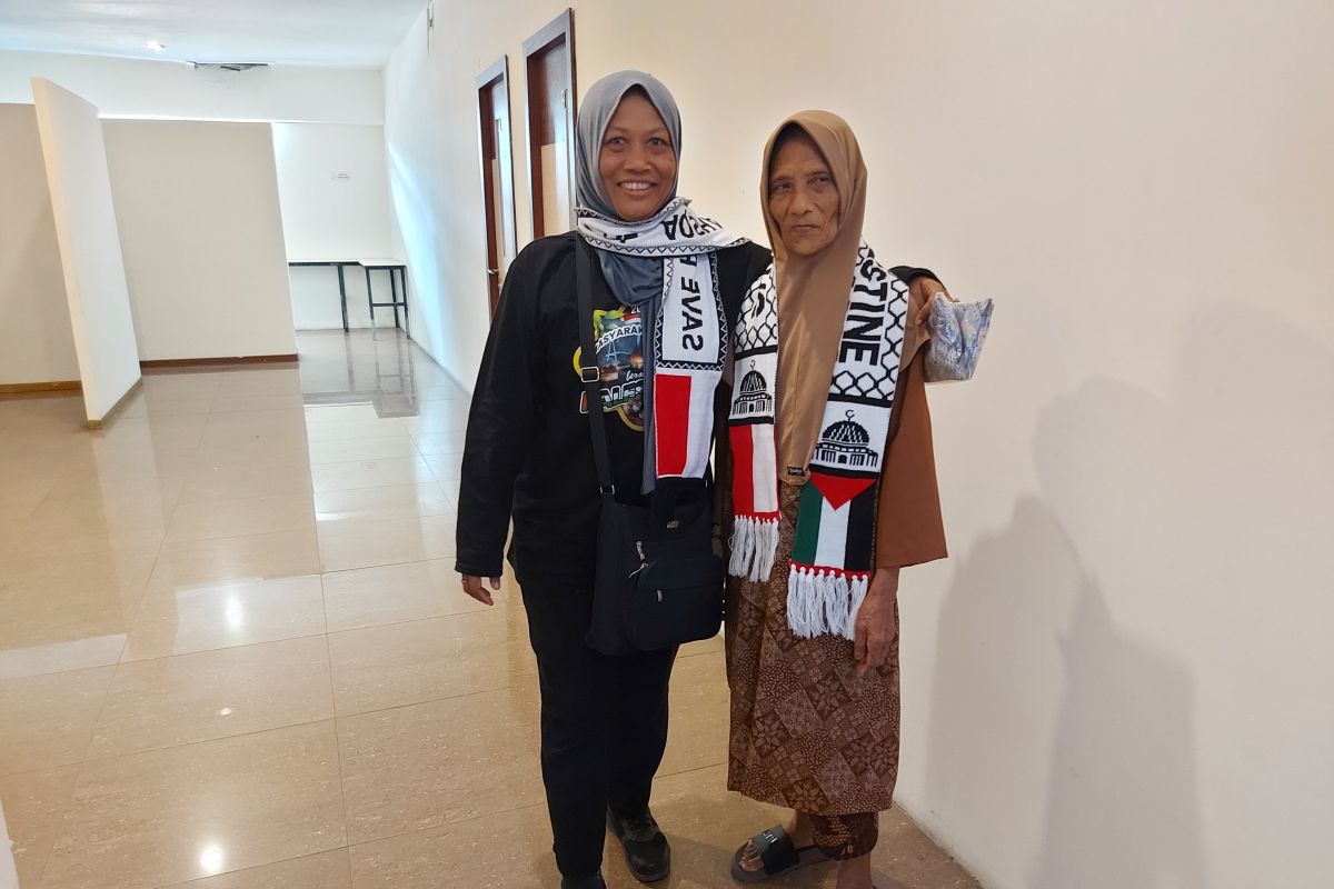 Nenek penjual kacang di Batam sumbang 14 juta untuk Palestina