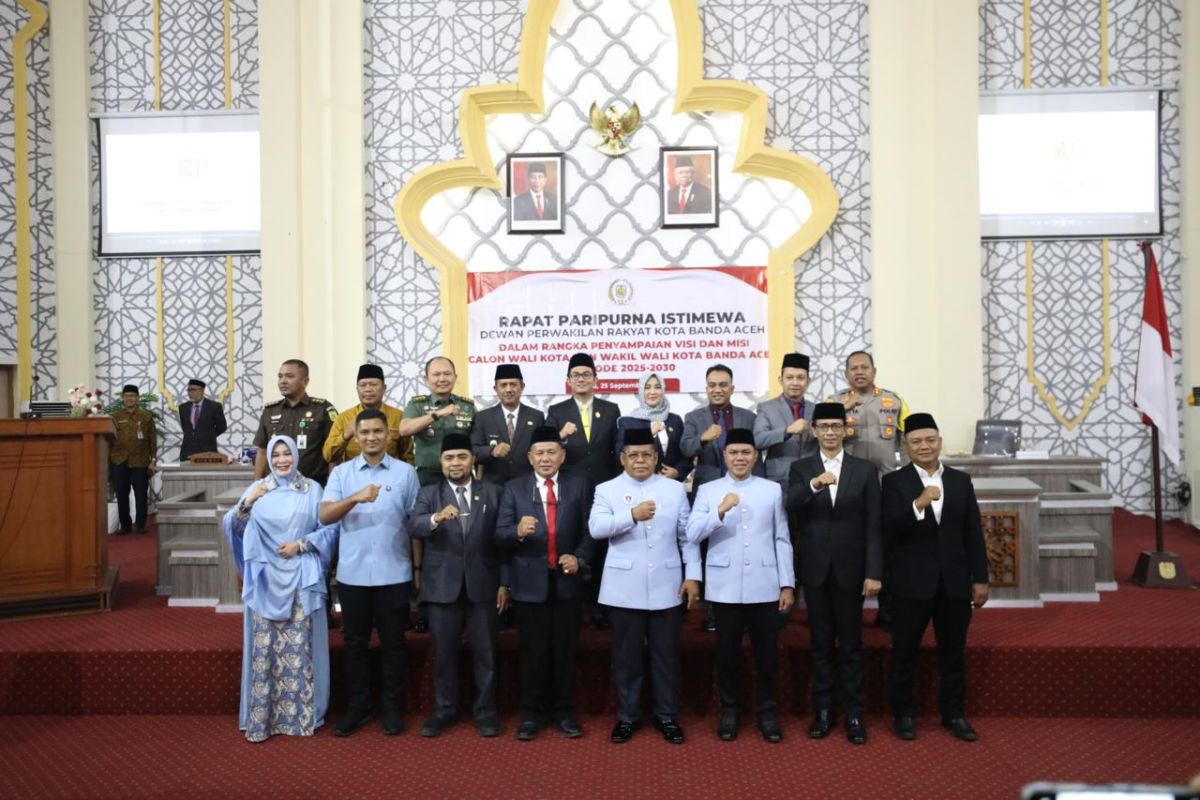 Lewat pantun, Ketua DPRK Banda Aceh ingatkan kandidat Pilkada santun berpolitik