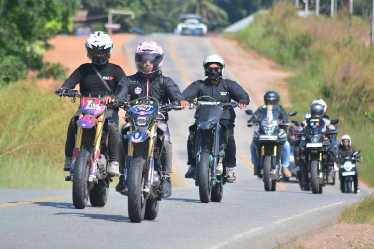 Paguyuban HWBC gelar touring dan kopdar gabungan di Sanggau Kalbar