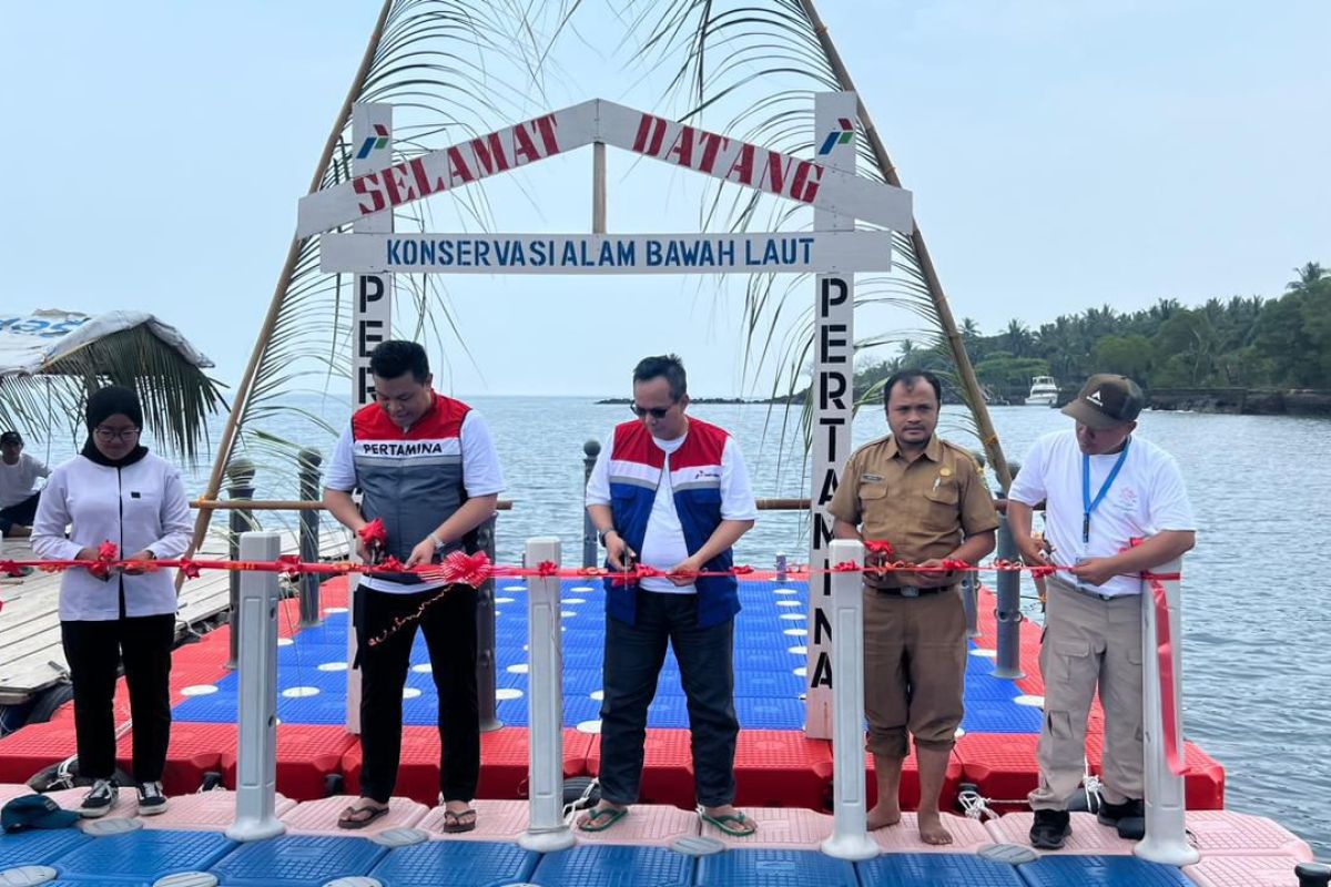 Lestarikan ekosistem laut, Pertamina Patra Niaga FT transpalansi terumbu karang