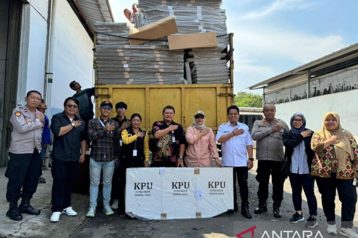 KPU Jaktim terima 14.560 bilik suara untuk Pilkada Jakarta 