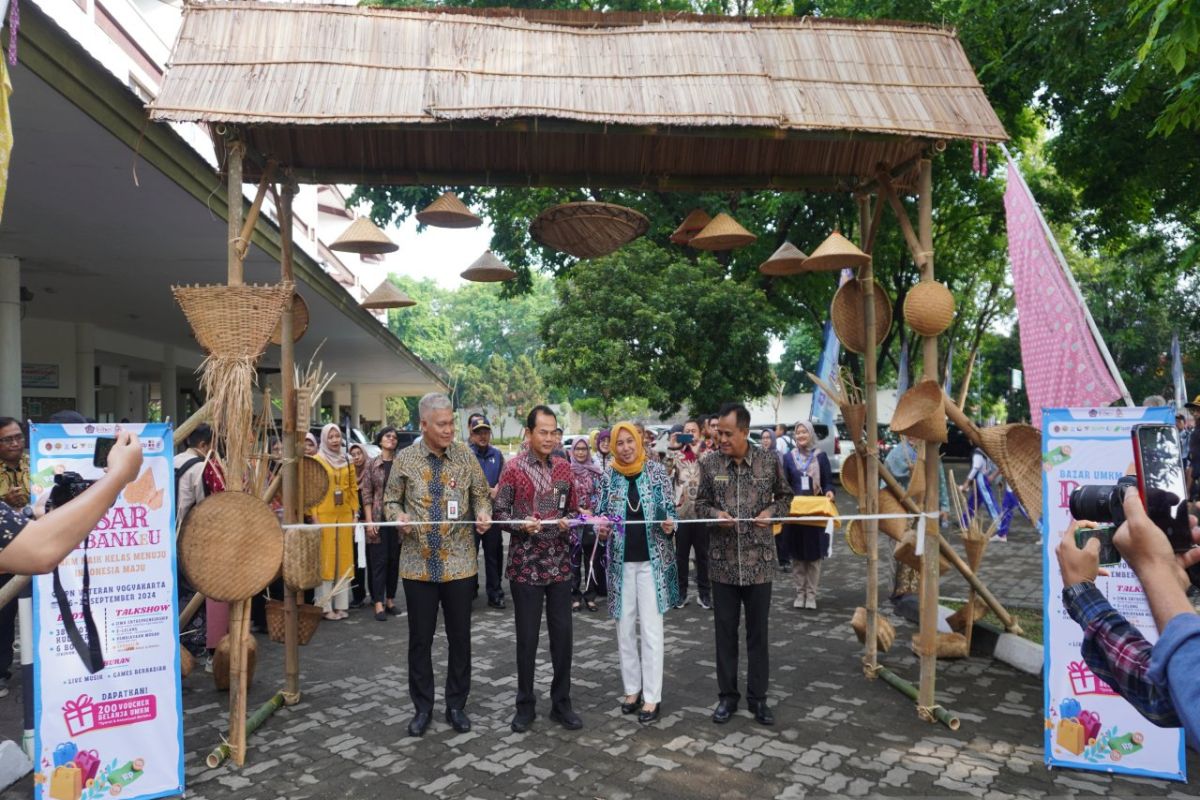 DJPB DIY gelar Expo UMKM "Goes to Campus 2024" di UPN Yogyakarta