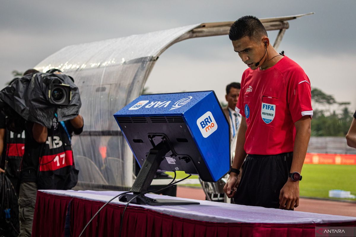 PSSI ingin wasit Indonesia memimpin pertandingan Piala Dunia 2030