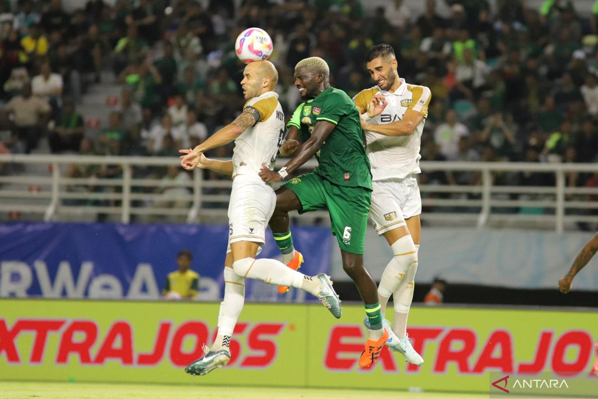 Persebaya bermain imbang 0-0 saat lawan Dewa United di kandang