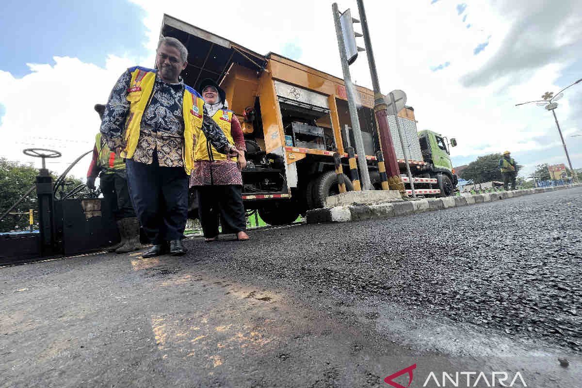 Babel terapkan pelapisan jalan 