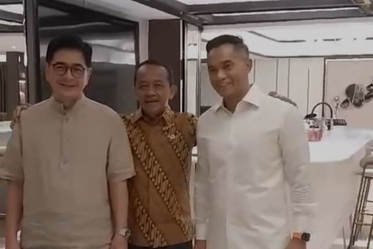 Bahlil pertemukan Arsjad dan Anindya Bakrie di tengah polemik Kadin