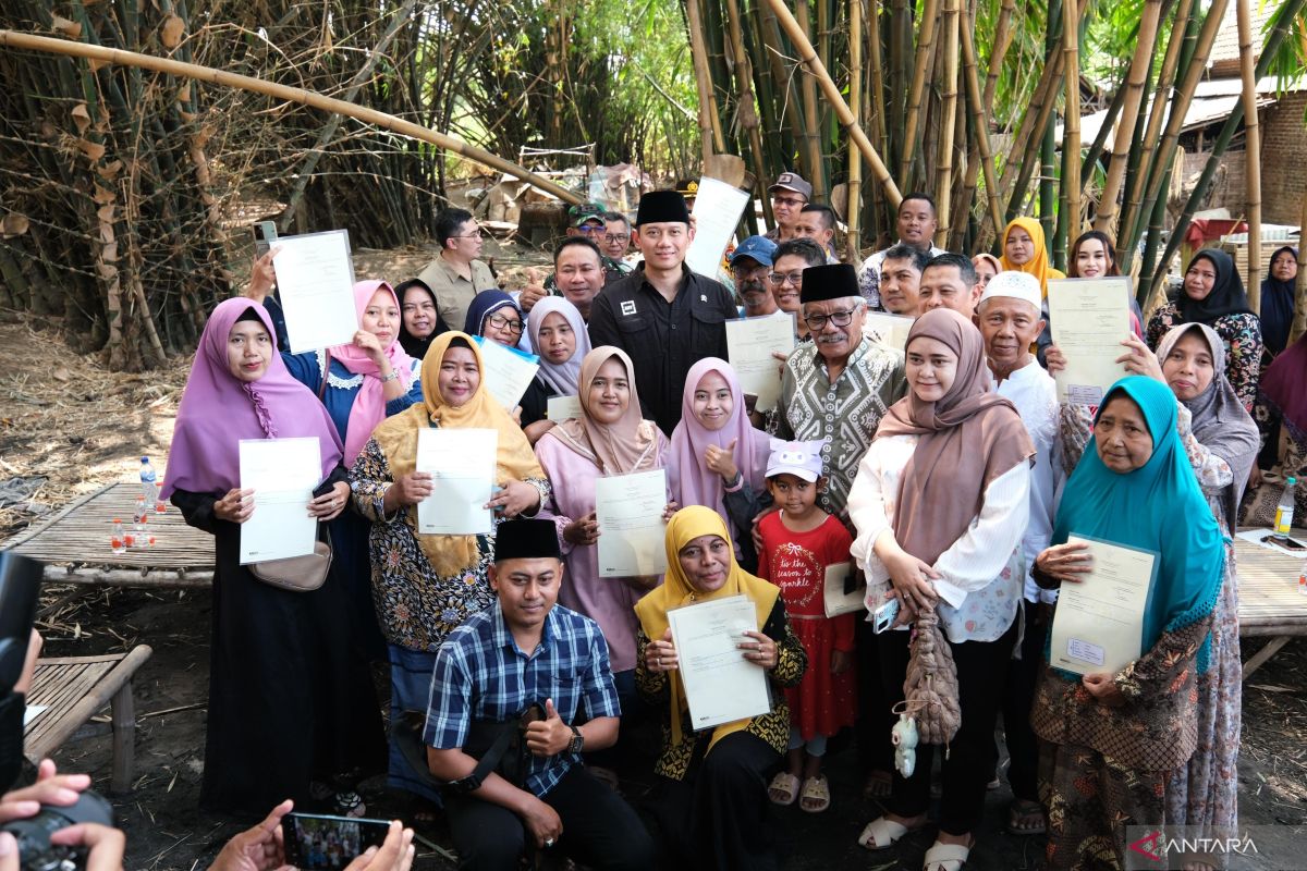 AHY ajak masyarakat daftarkan tanah untuk nilai ekonomi