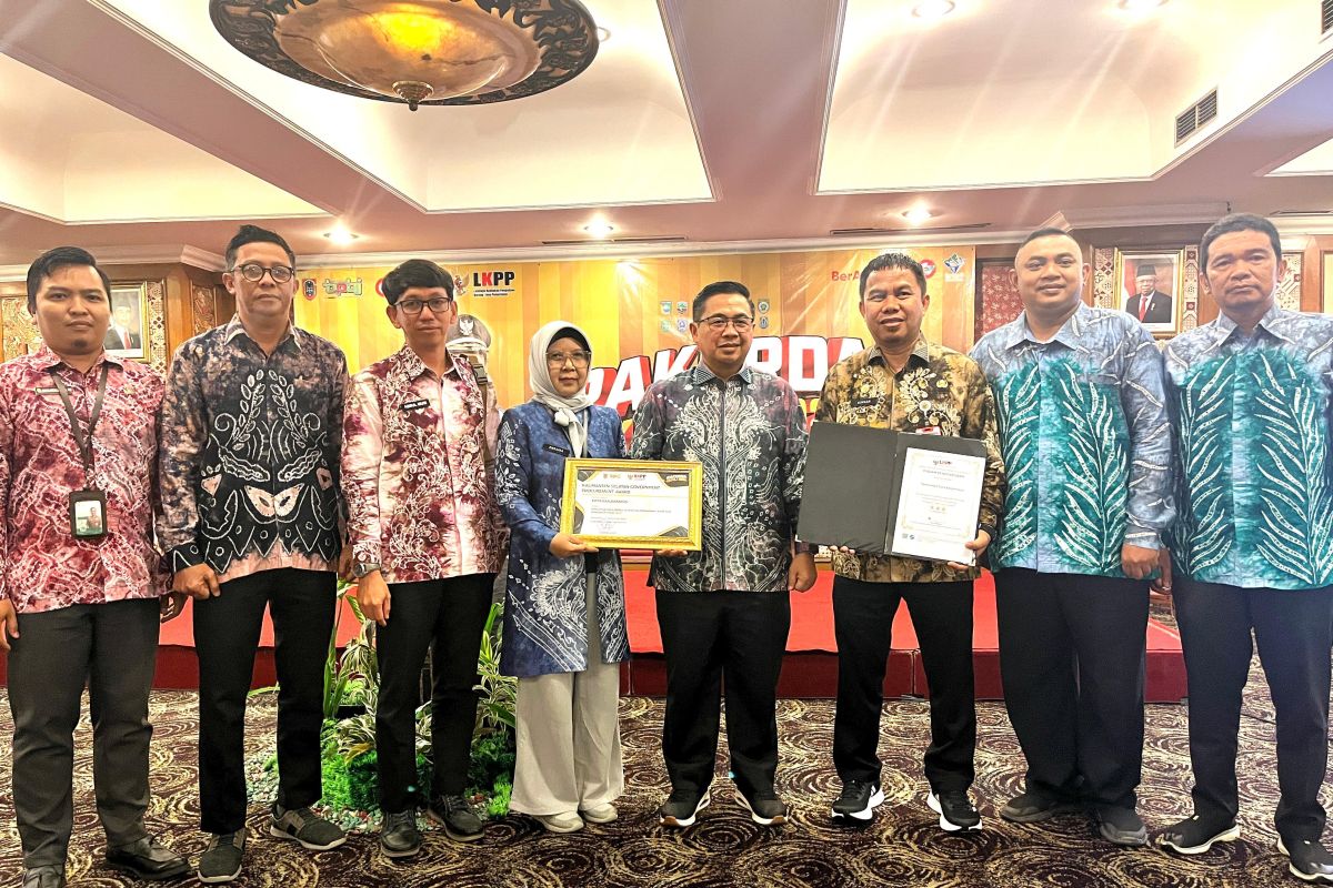 Banjarmasin sabet penghargaan nasional dari LKPP