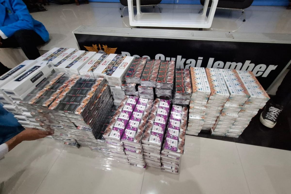 Penindakan 400 Ribu Batang Rokok Ilegal di Ruas Tol Gempol-Pasuruan