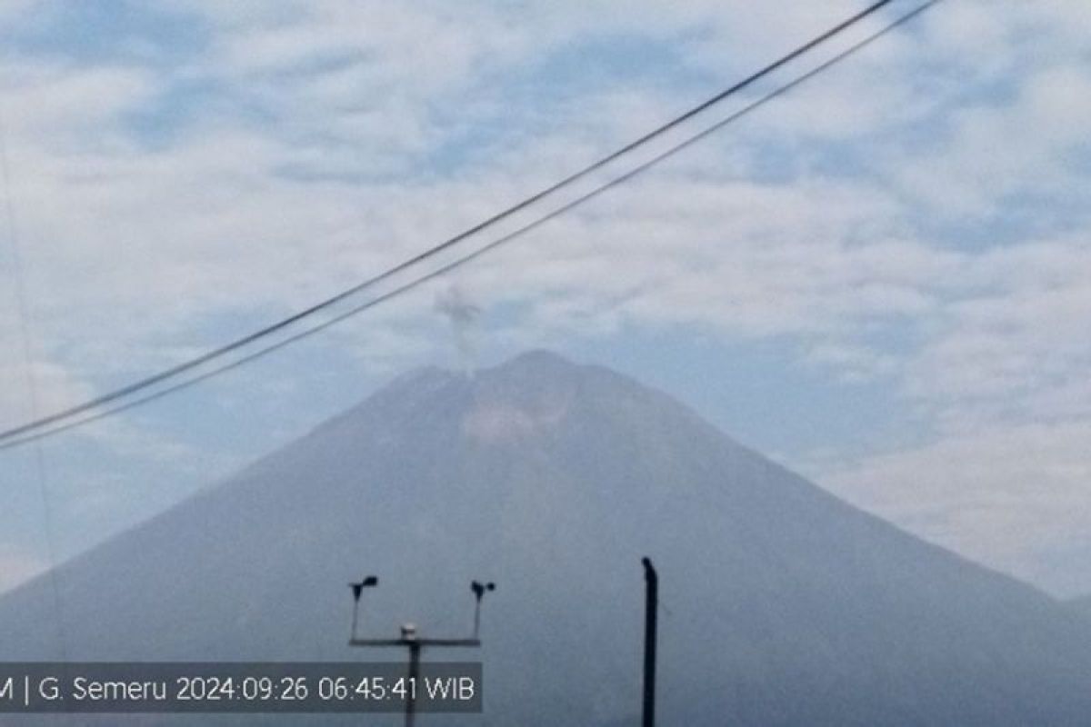 Aktivitas Gunung Semeru masih didominasi gempa erupsi