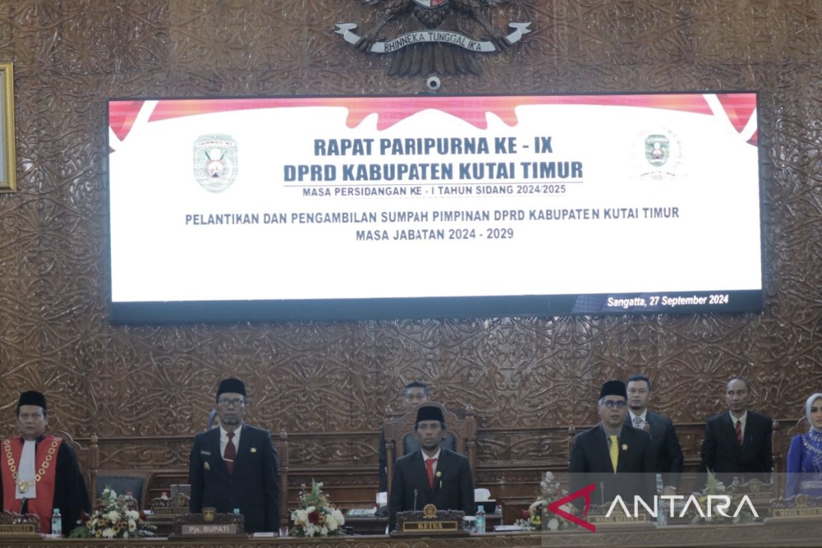 Unsur pimpinan DPRD Kutim resmi dikukuhkan