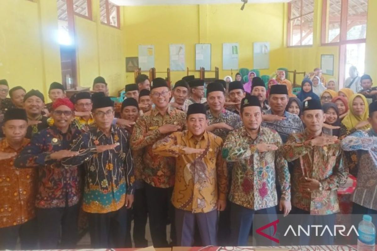 Kemenag Sumenep lakukan penguatan moderasi beragama pada guru SD