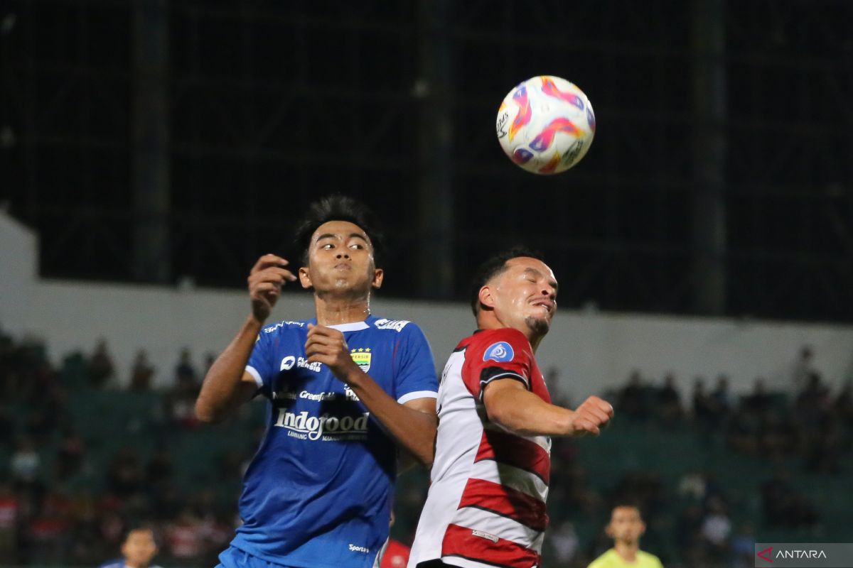 Liga 1 - Madura United seri 2-2 lawan Persib