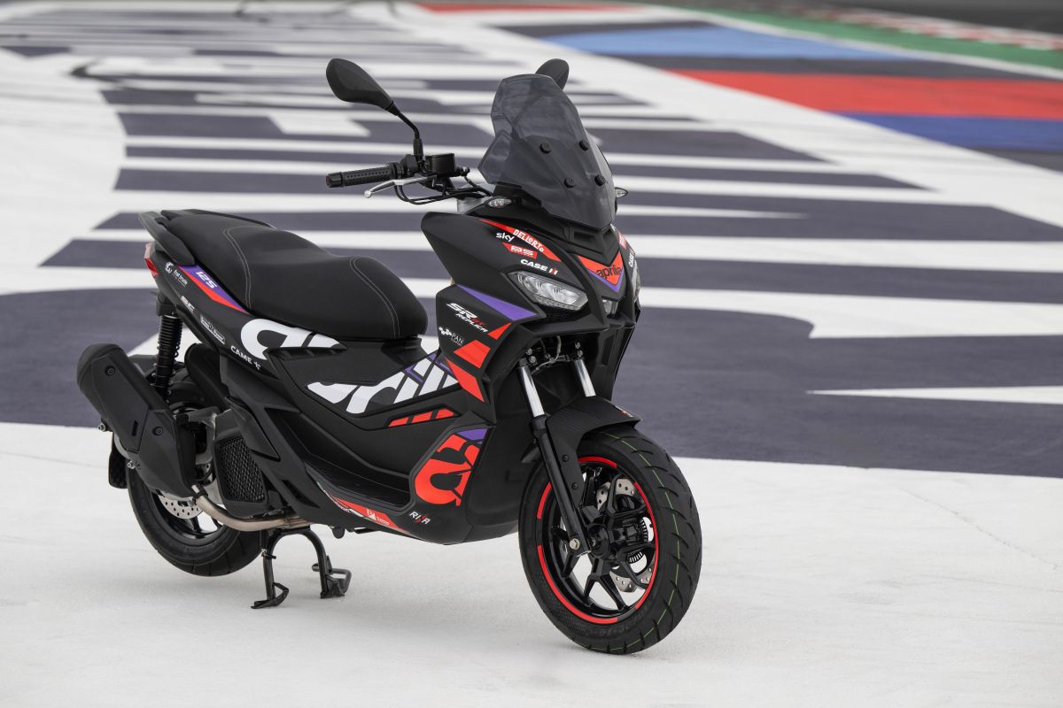 Aprilia SR-GT 200 Replica hadir dengan livery baru