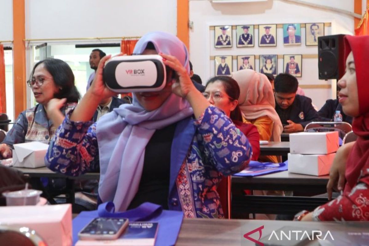 FKIP Untan kembangkan media pembelajaran VR bagi guru sejarah