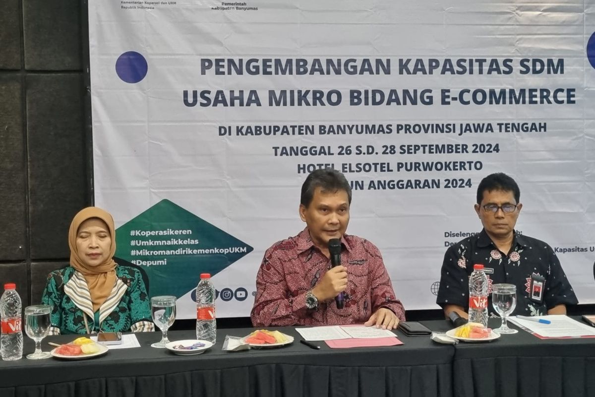 Kemenkop UKM tingkatkan daya saing usaha mikro lewat pelatihan digital