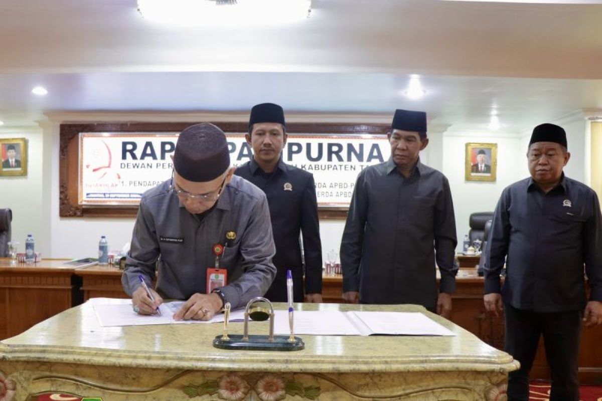 Pemkab-DPRD Tapin sepakati Raperda Perubahan APBD 2024