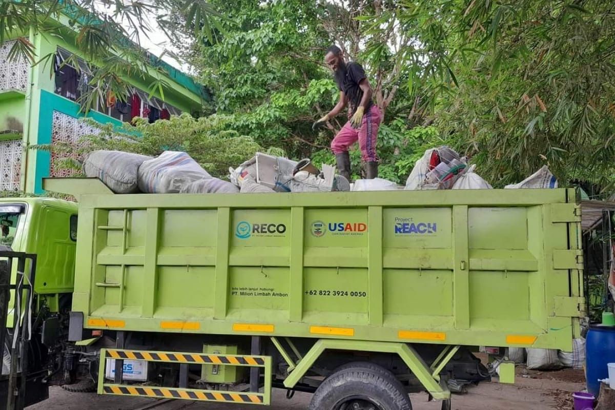 Datangi dua kecamatan, Pemkot Ambon jajaki lokasi pembangunan TPS-3R