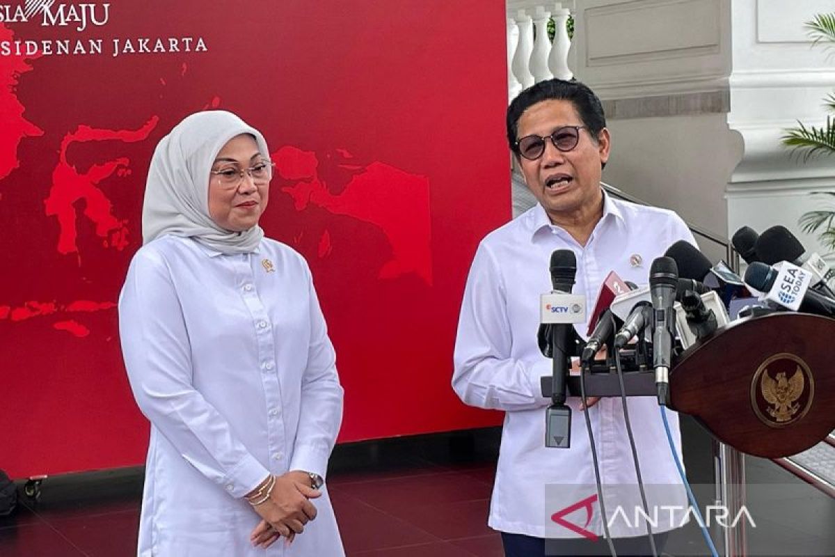 Presiden Jokowi tunjuk Muhadjir dan Airlangga jadi Plt Mendes PDTT dan Menaker