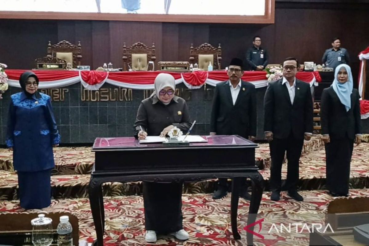 Musyafak Rouf ditetapkan jadi Ketua DPRD Jatim 2024-2029