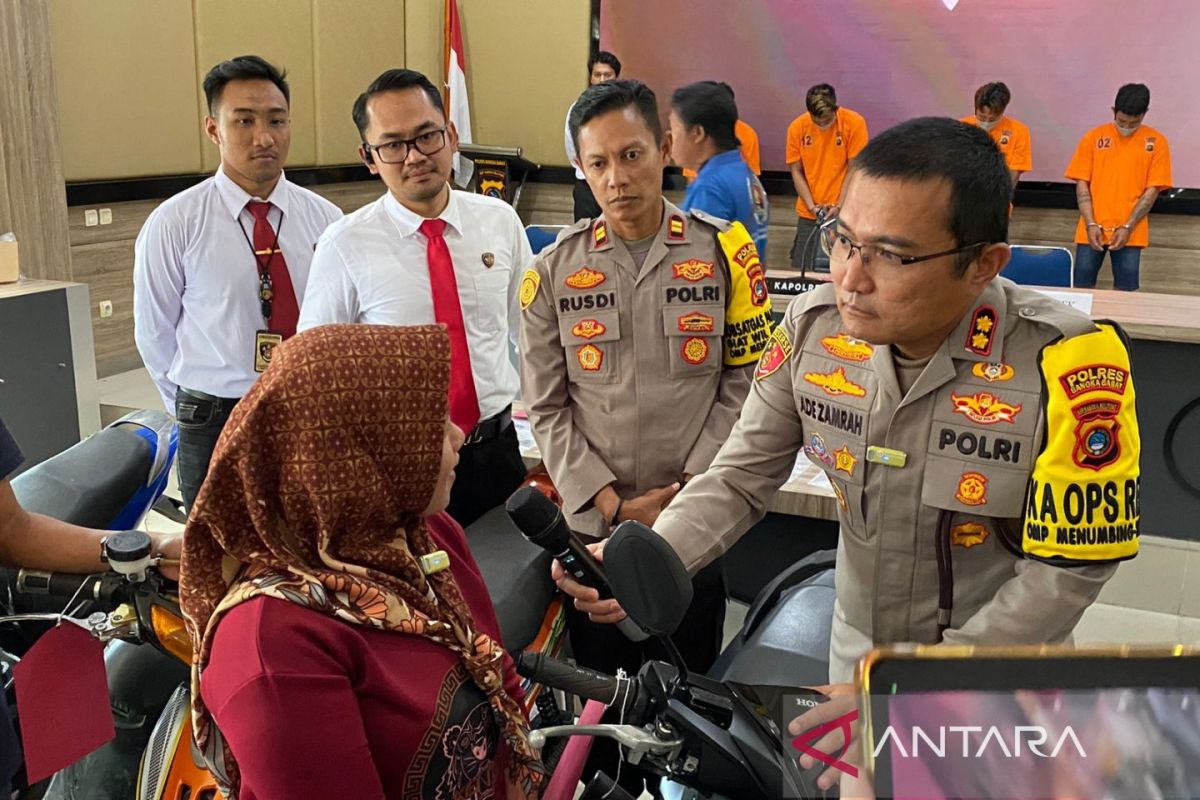 Polisi Bangka Barat kembalikan barang bukti hasil curian