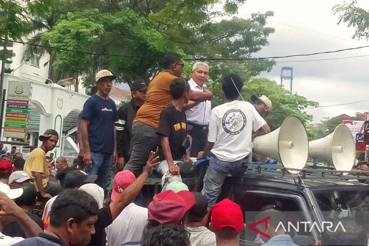 Kadishub Maluku jamin bahas mekanisme  pembekuan angkutan online