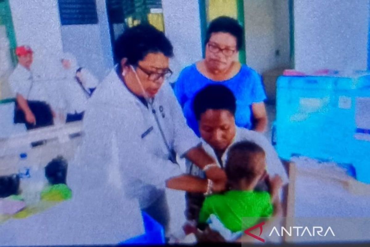 Layanan vaksinasi-imunisasi anak di Biak Numfor capai 85,5 persen