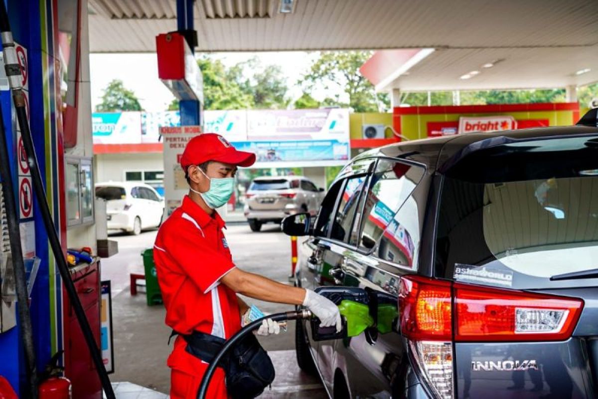 Pertamina turunkan harga Pertamax dan Dex Series