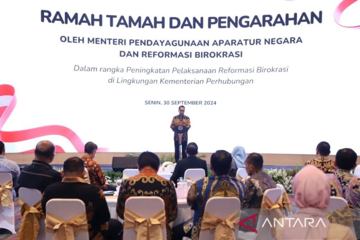 Menpan RB  apresiasi Kemenhub lakukan simplifikasi ratusan aplikasi